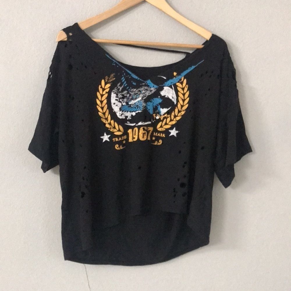 Plunging Choker Neck Drop Shoulder Distressed 1967 Graphic Tee - Picture 4 of 5